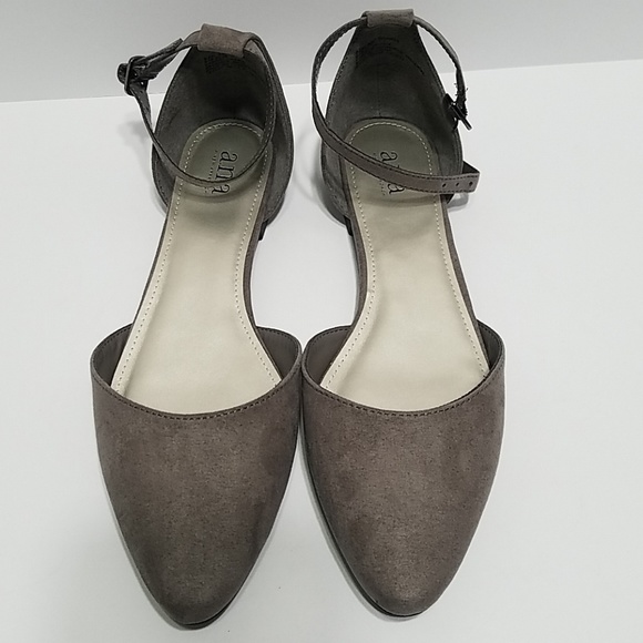 ana ballet flats